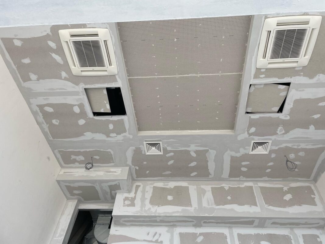 F09703DA-4B4B-4C9B-A2D7-A484E8514D9D